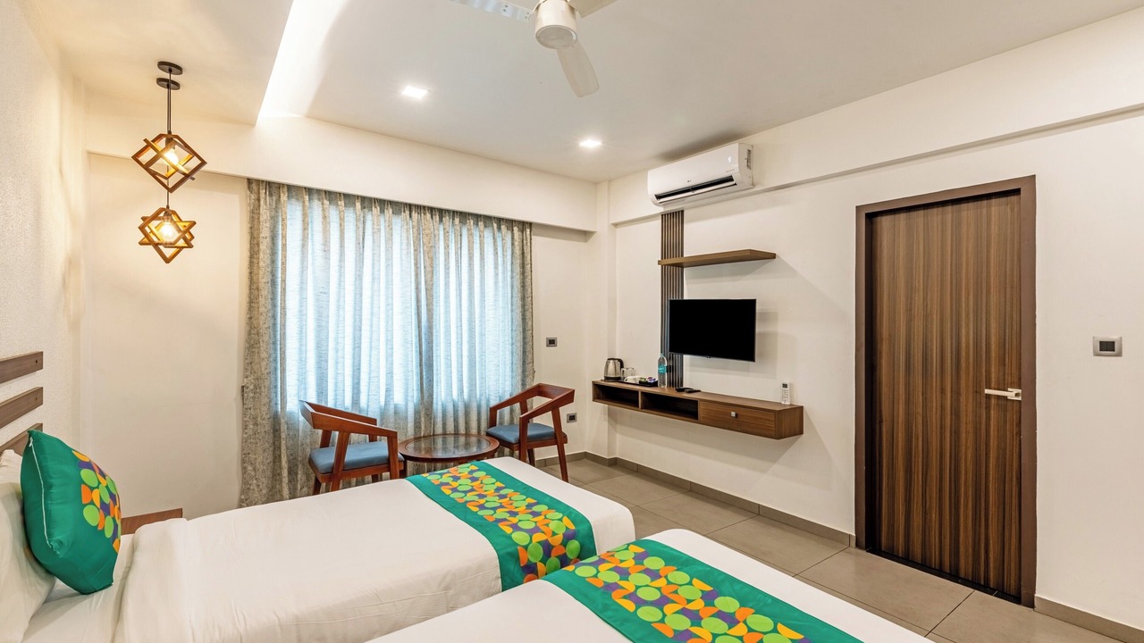 Photo of Bedroom in Thampanoor