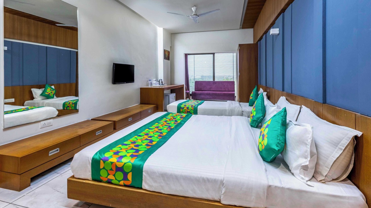 Photo of Bedroom in Gandhinagar