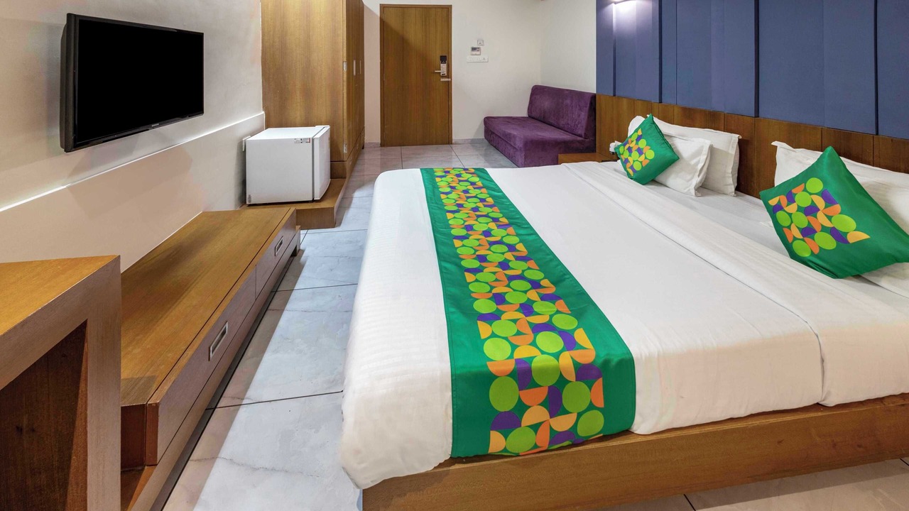 Photo of Bedroom in Gandhinagar