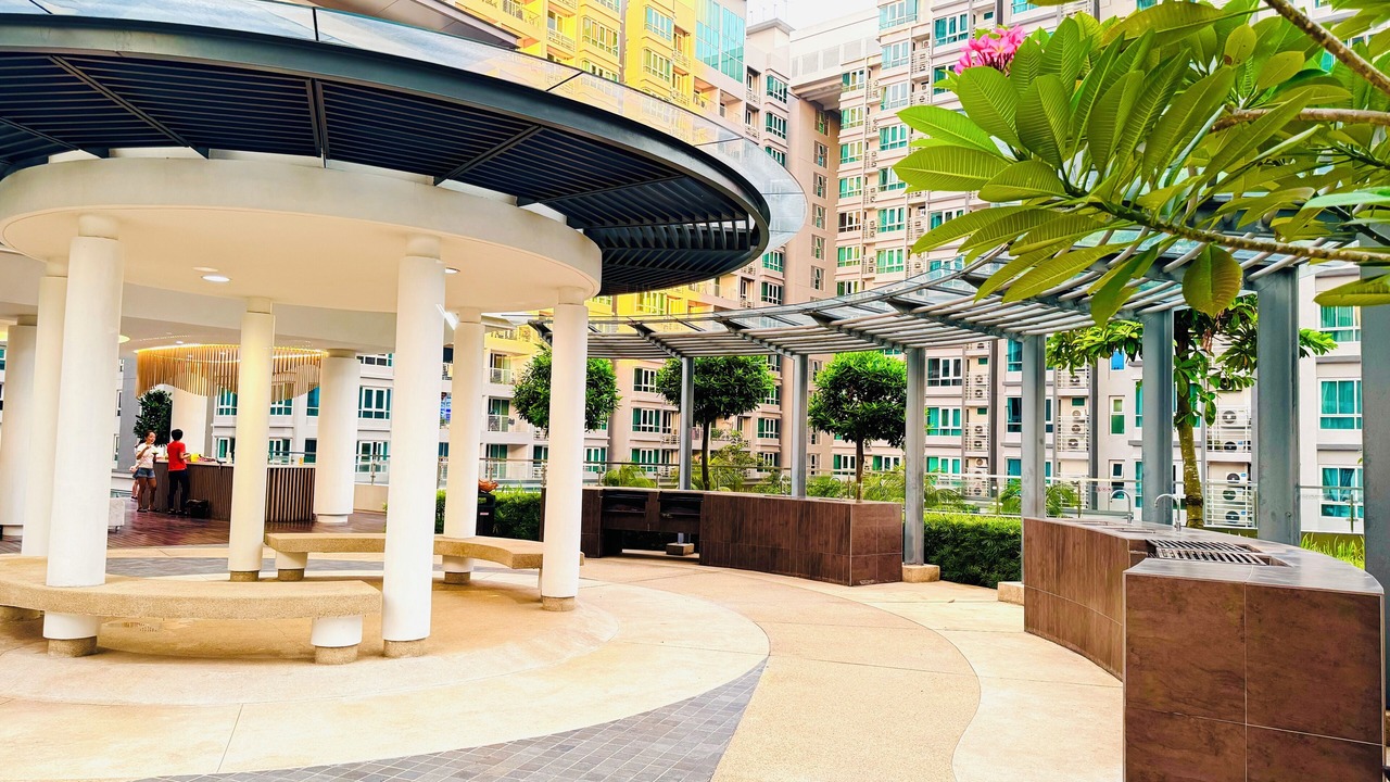 Photo of Outdoor in Maluri