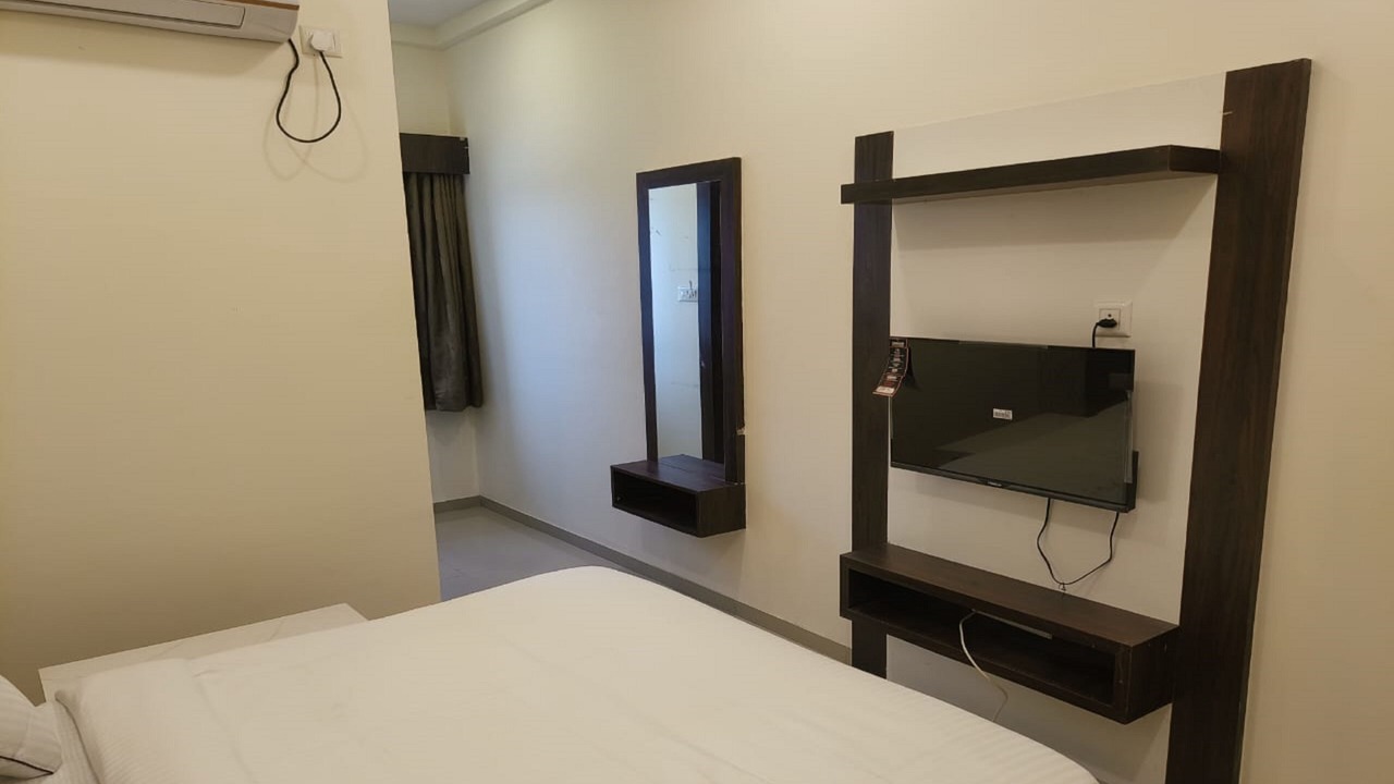 Photo of Bedroom in Anand
