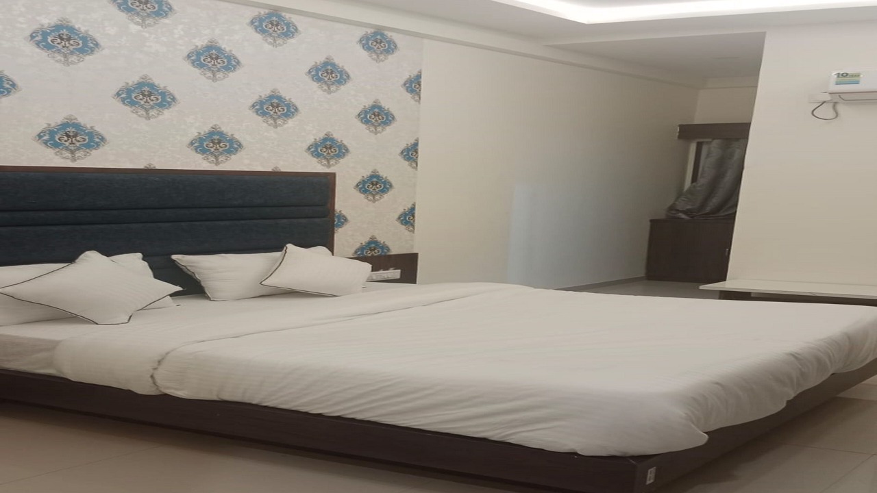 Photo of Bedroom in Anand