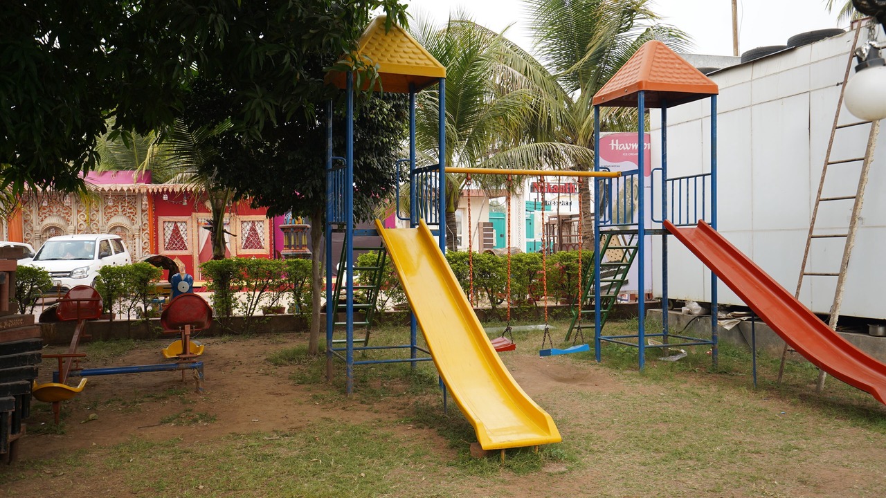 Photo of Others in Anand