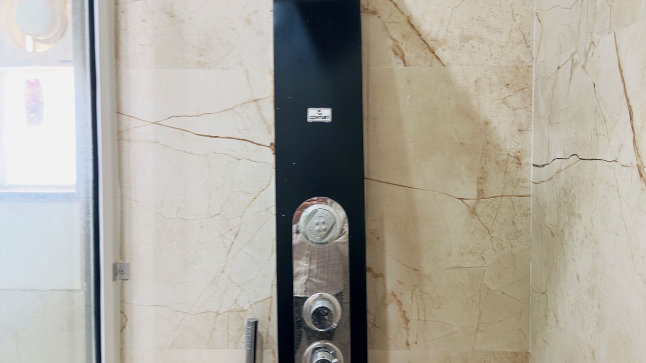 Photo of Bathroom in Anand