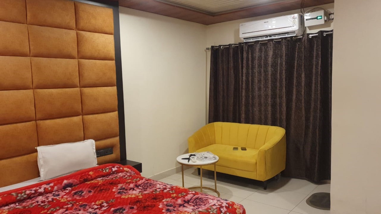 Photo of Bedroom in Bettiah