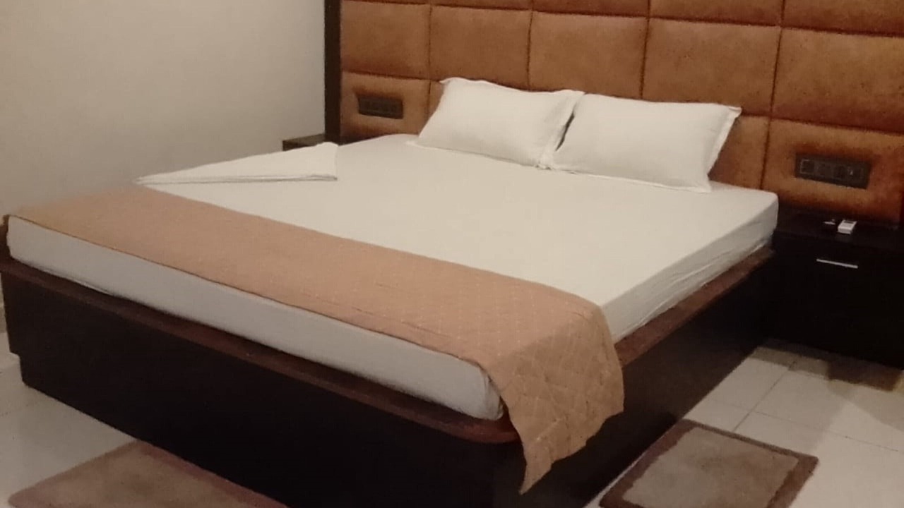 Photo of Bedroom in Bettiah