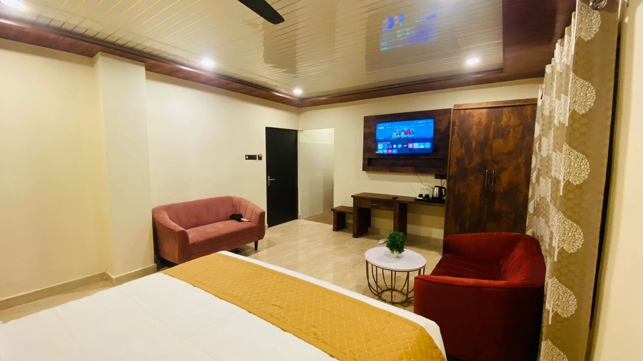Photo of Bedroom in Bettiah