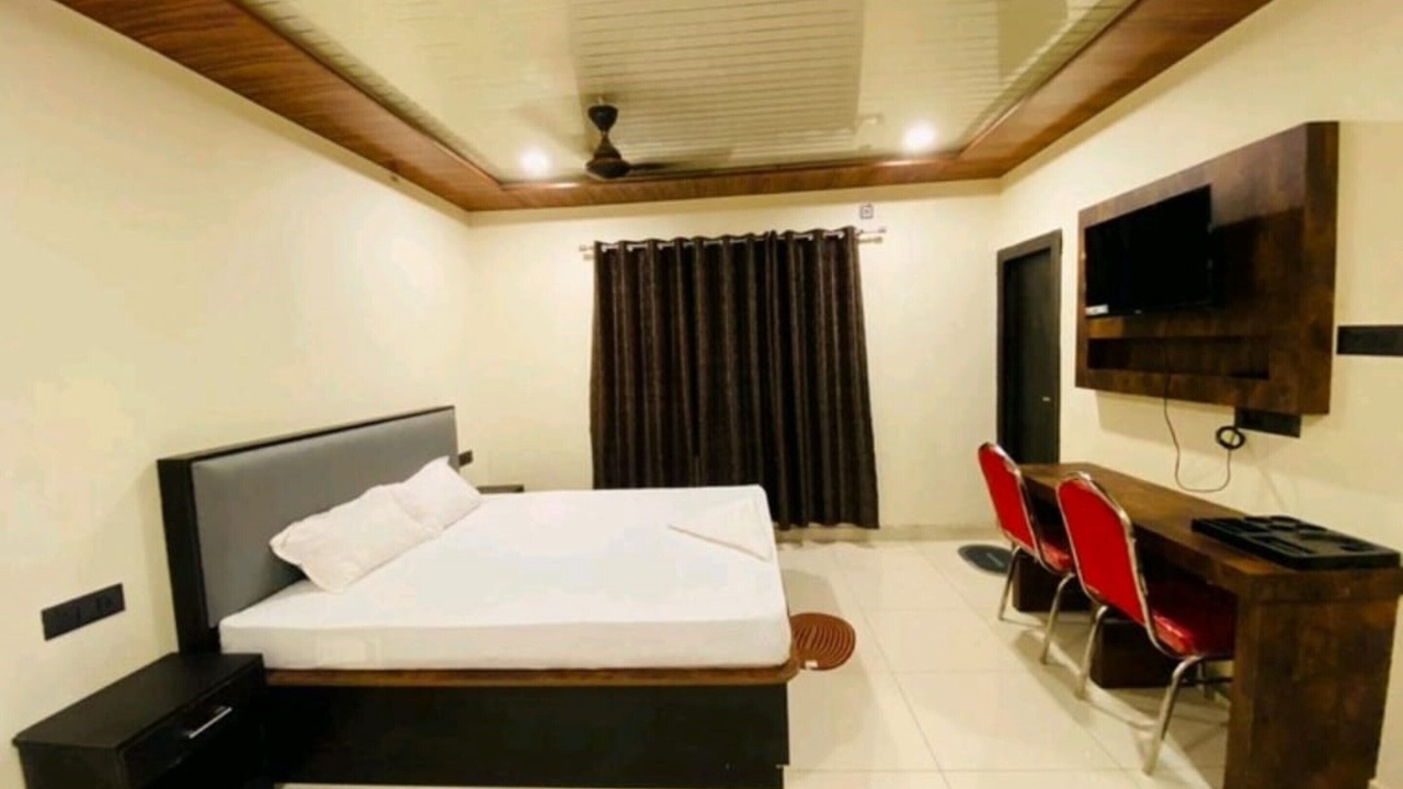 Photo of Bedroom in Bettiah