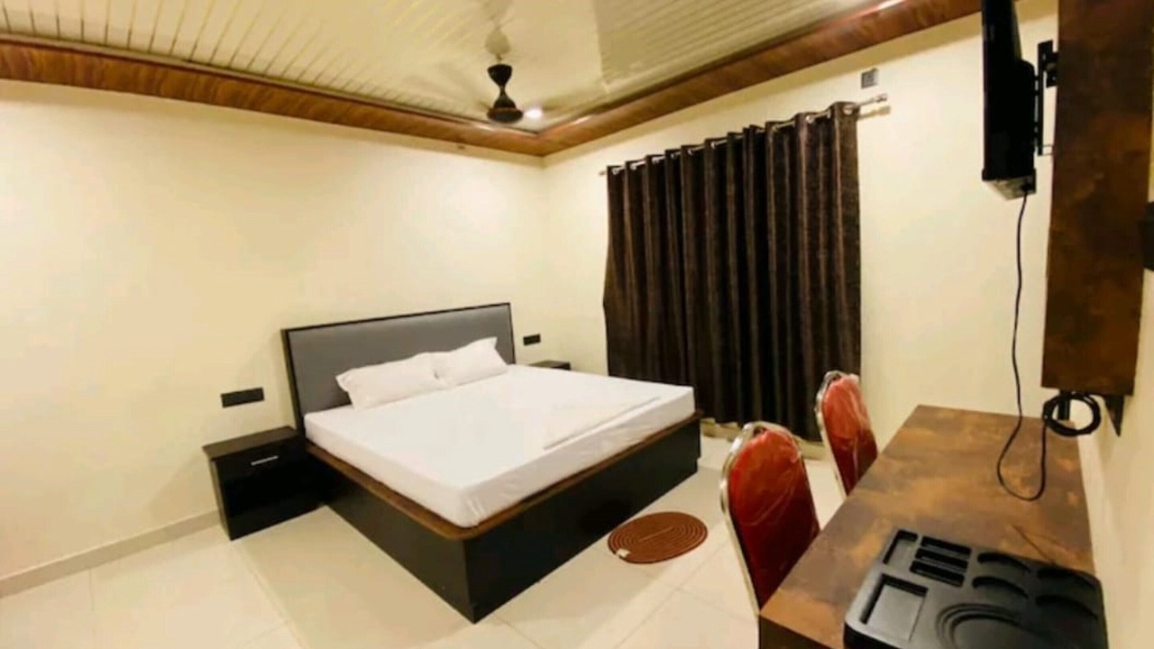 Photo of Bedroom in Bettiah
