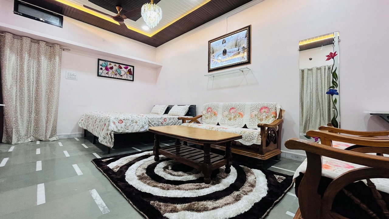 Photo of Livingroom in Ujjain