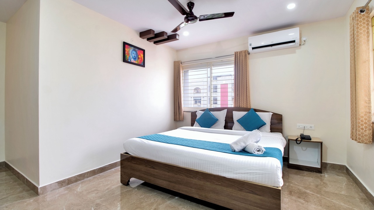 Photo of Bedroom in MVP Colony