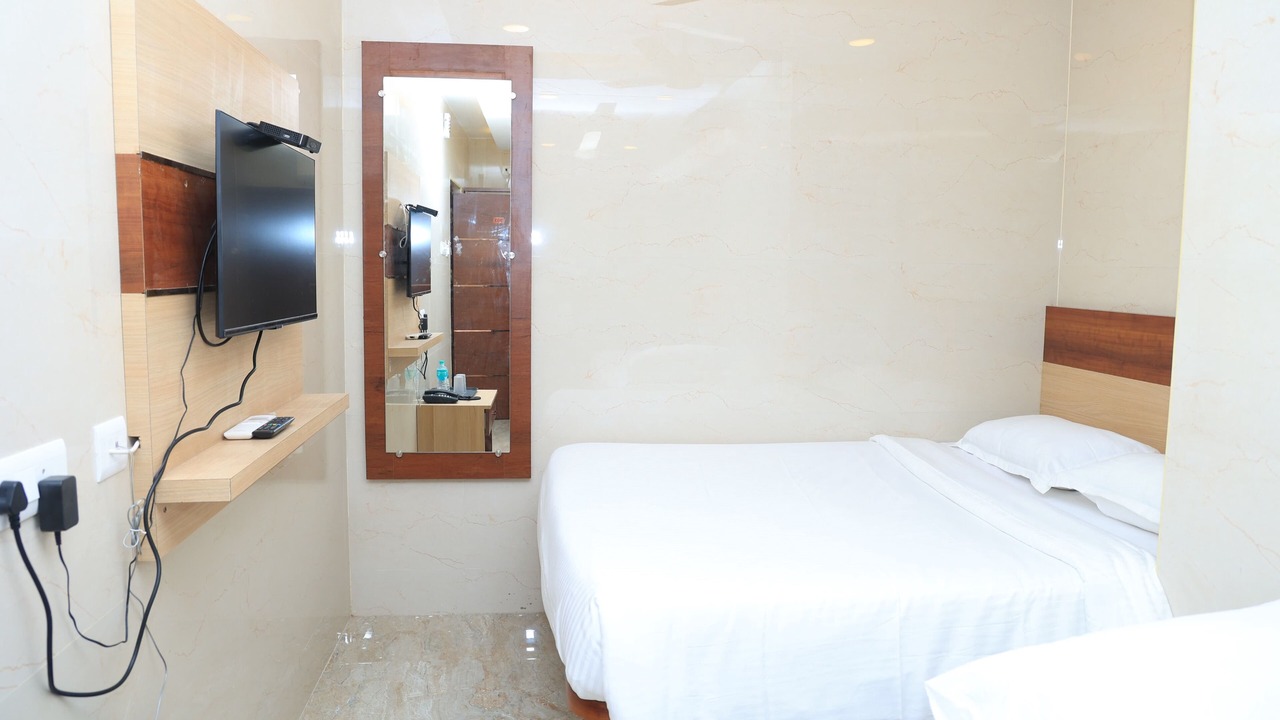 Photo of Bedroom in Kanchipuram