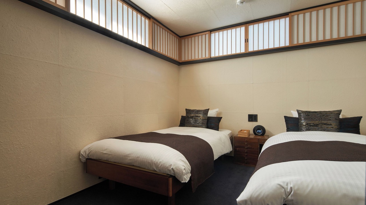 Photo of Others in Shijo