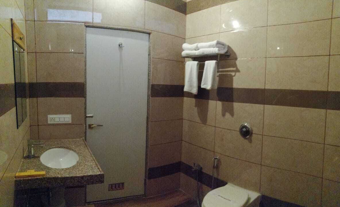 Photo of Bathroom in Pali