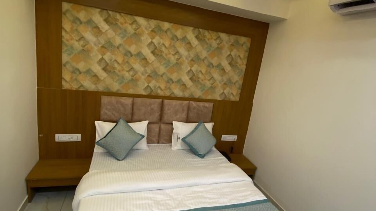 Photo of Bedroom in Ahmedabad
