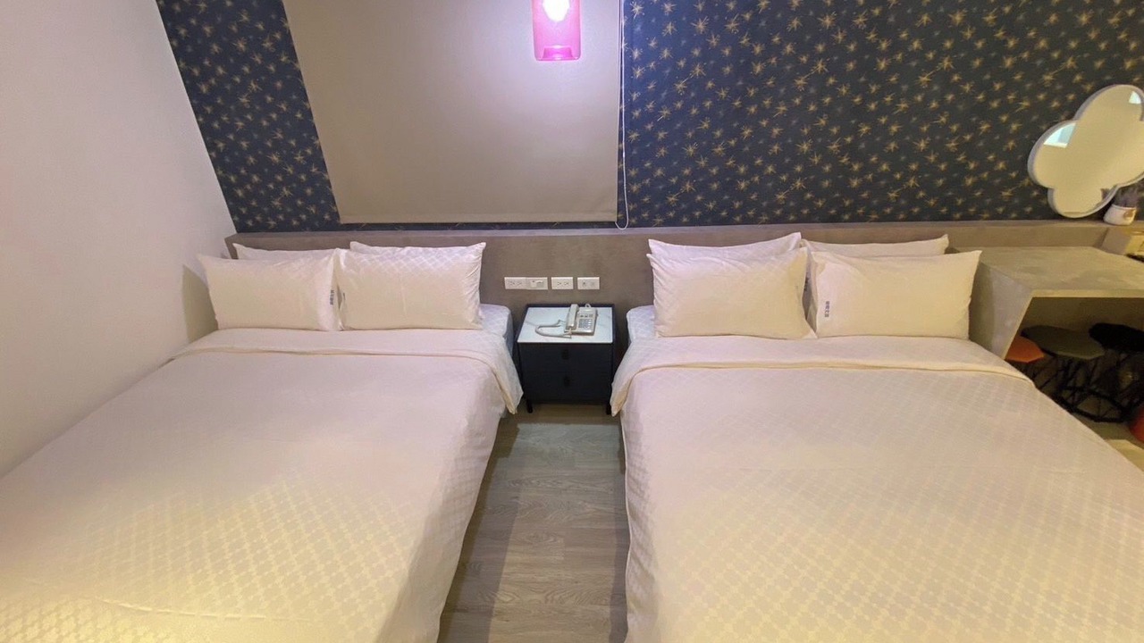 Photo of Bedroom in Big Beach