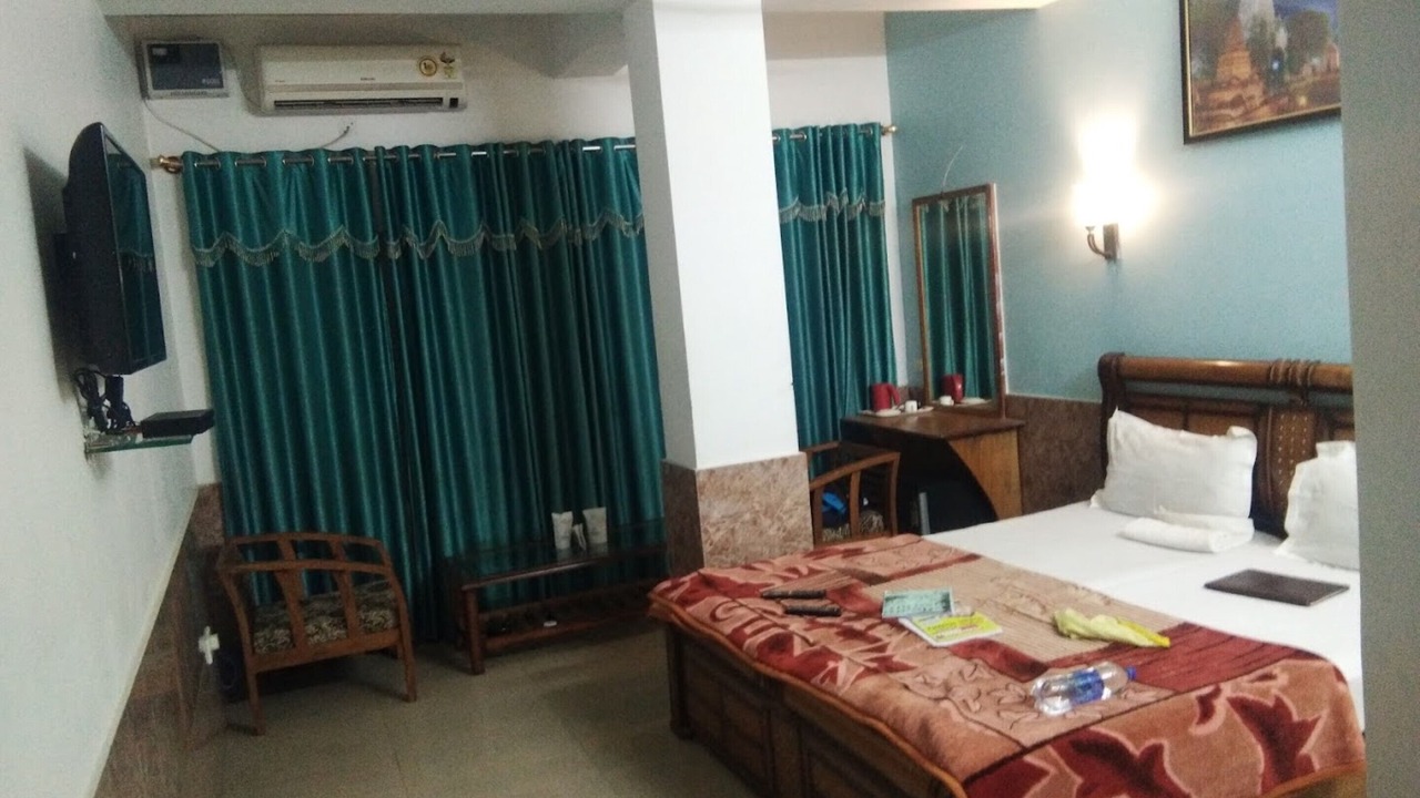 Photo of Bedroom in Bettiah