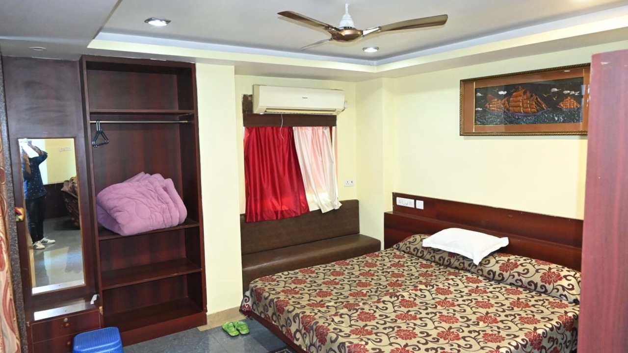 Photo of Bedroom in Begusarai
