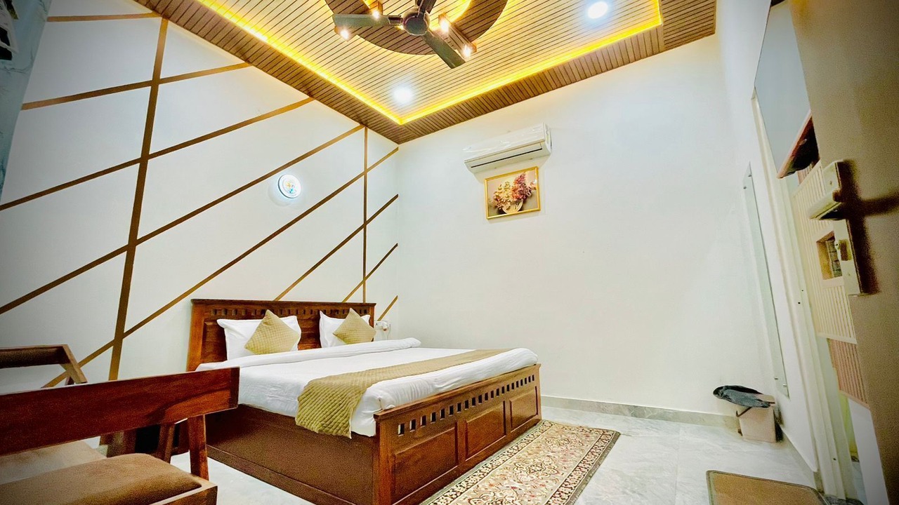 Photo of Bedroom in Sikar
