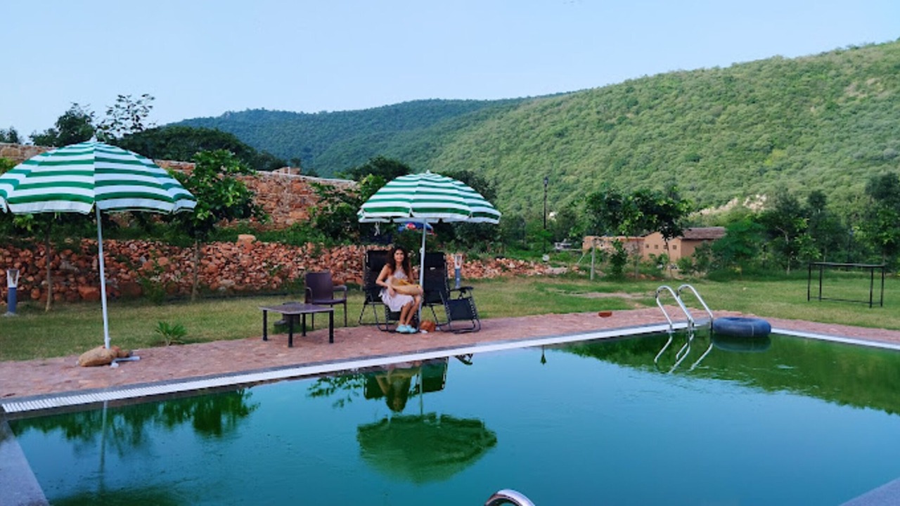 Photo of Outdoor in Jhiri