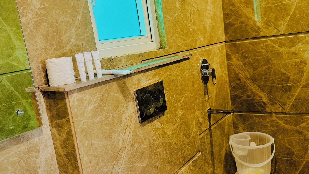Photo of Bathroom in Sushant Lok