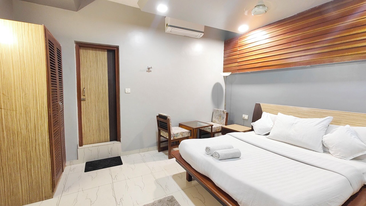 Photo of Bedroom in Mount Abu