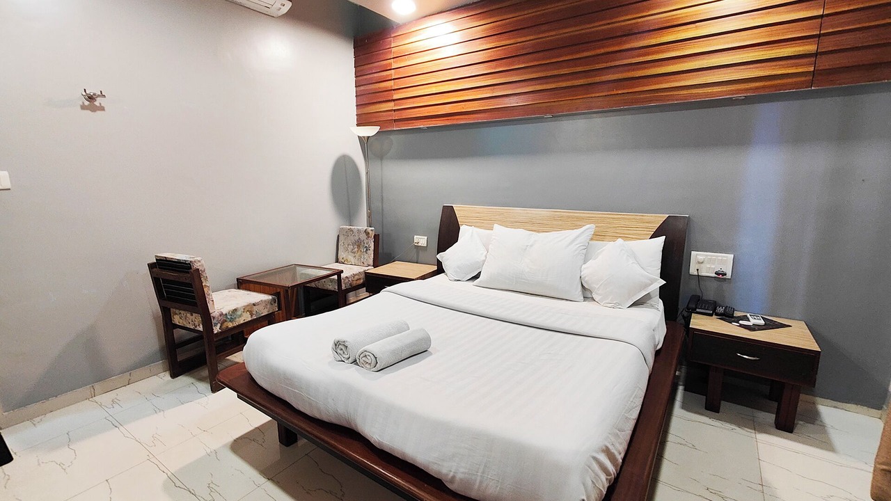 Photo of Bedroom in Mount Abu