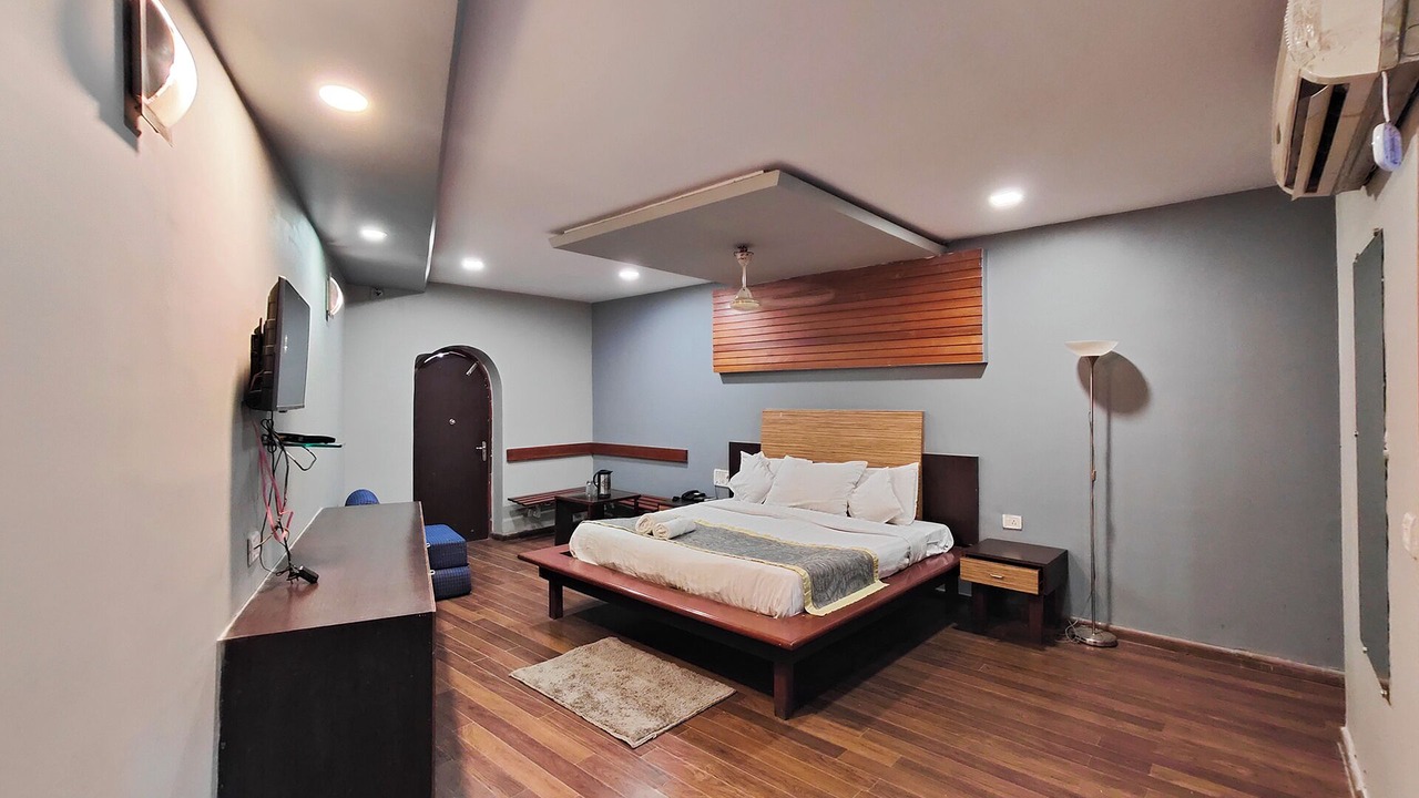 Photo of Bedroom in Mount Abu