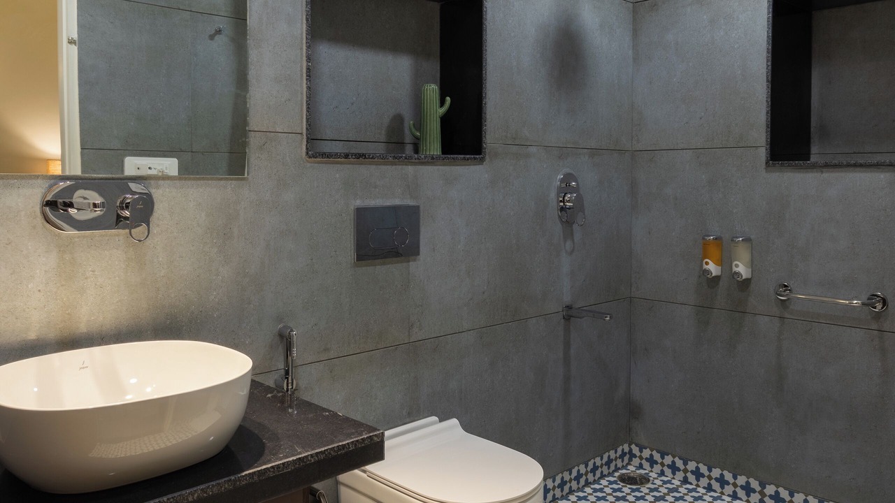 Photo of Bathroom in Pink City