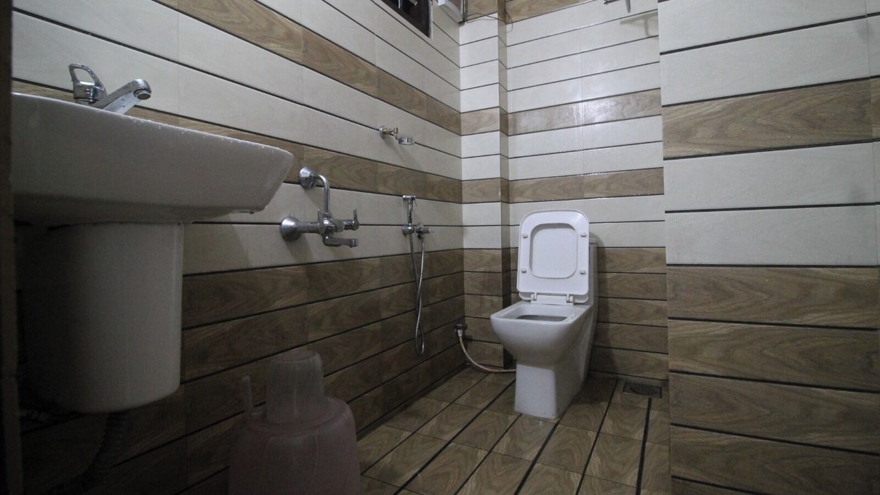 Photo of Bathroom in Kanthalloor