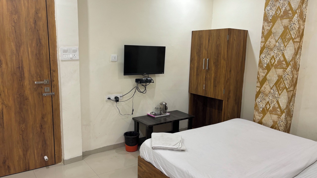 Photo of Bedroom in Raipur