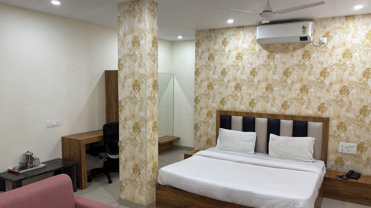 Photo of Bedroom in Raipur