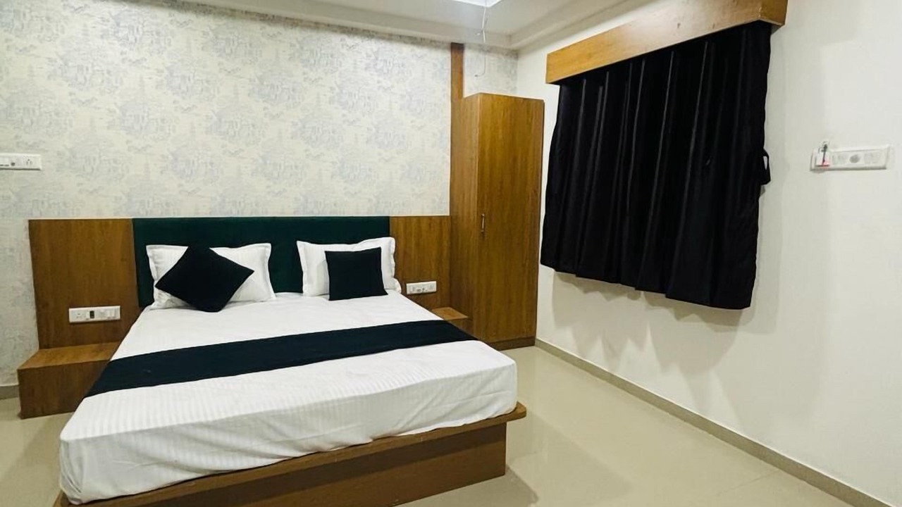 Photo of Bedroom in Vadodara