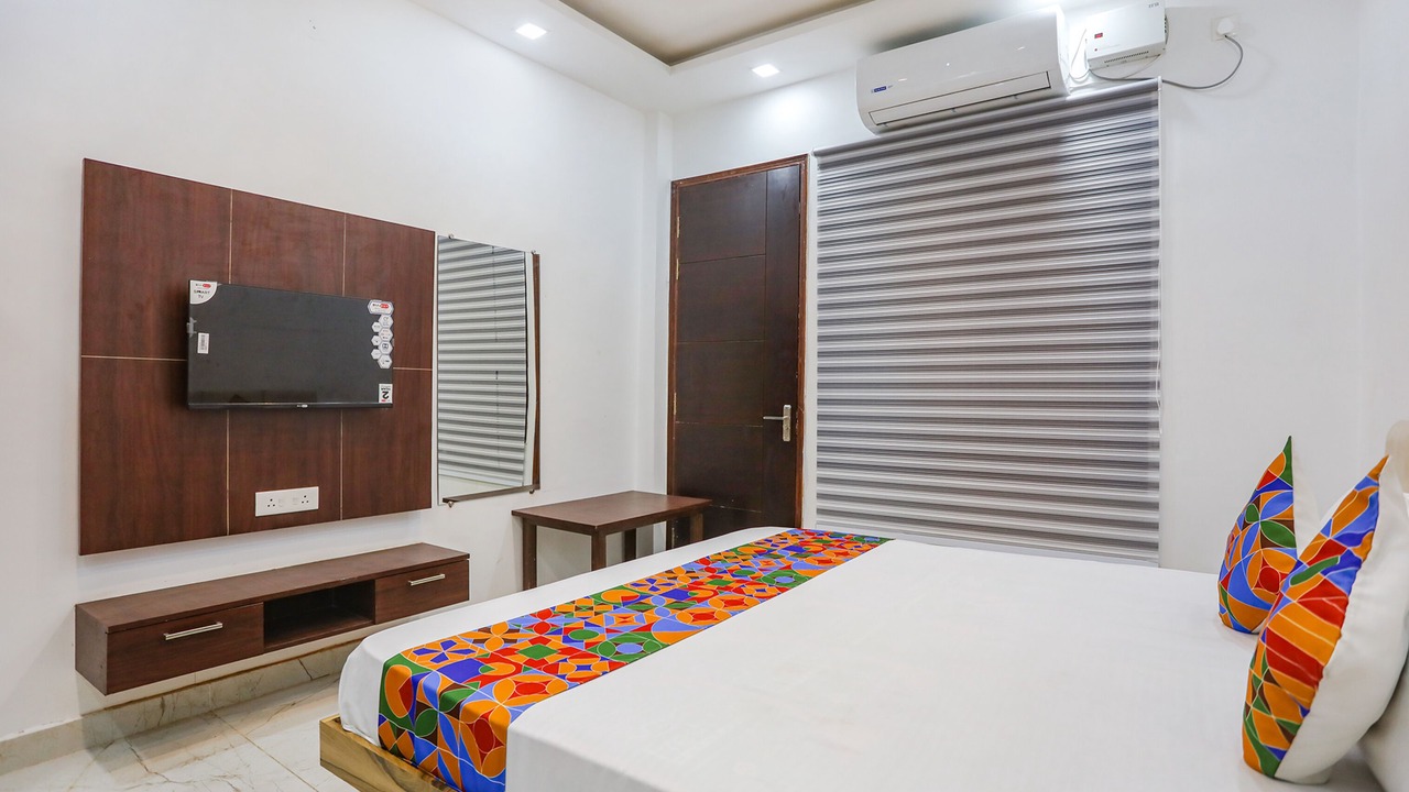 Photo of Bedroom in Varanasi