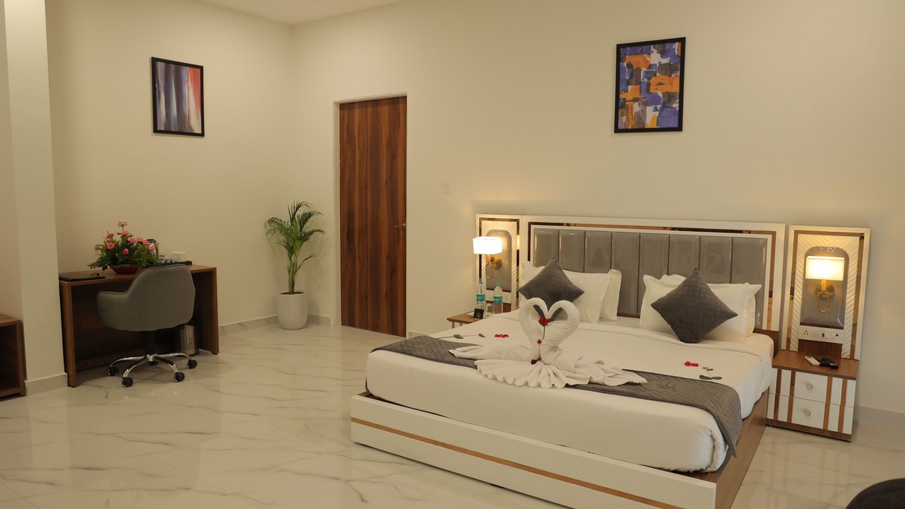 Photo of Bedroom in Bilaspur
