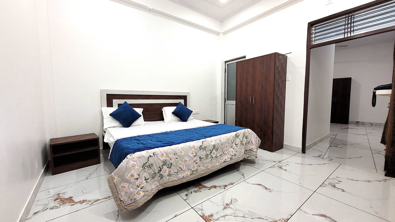 Photo of Bedroom in Chitrakoot