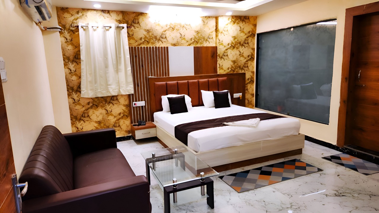 Photo of Bedroom in Siwan