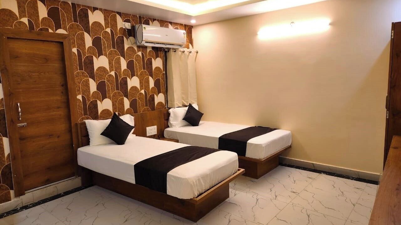 Photo of Bedroom in Siwan