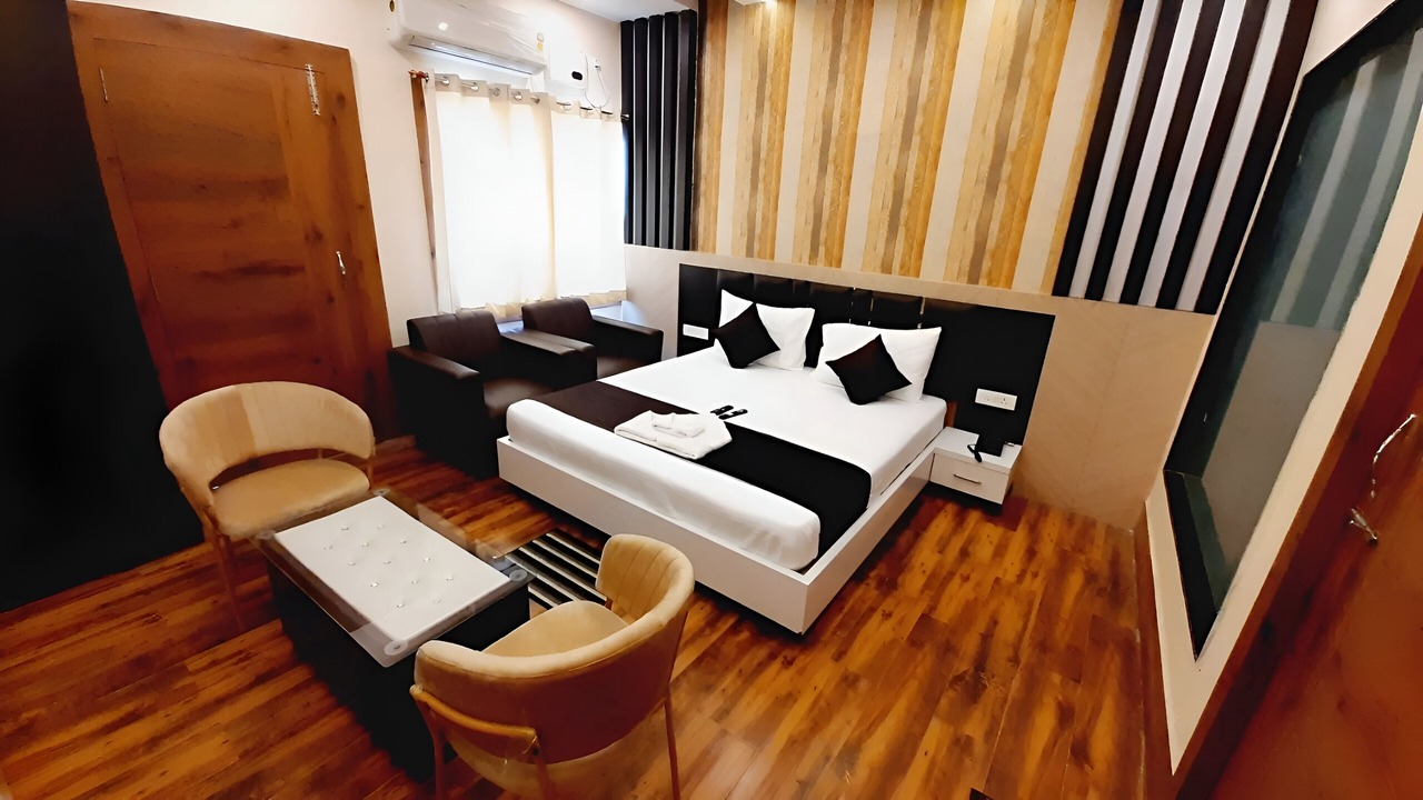 Photo of Bedroom in Siwan