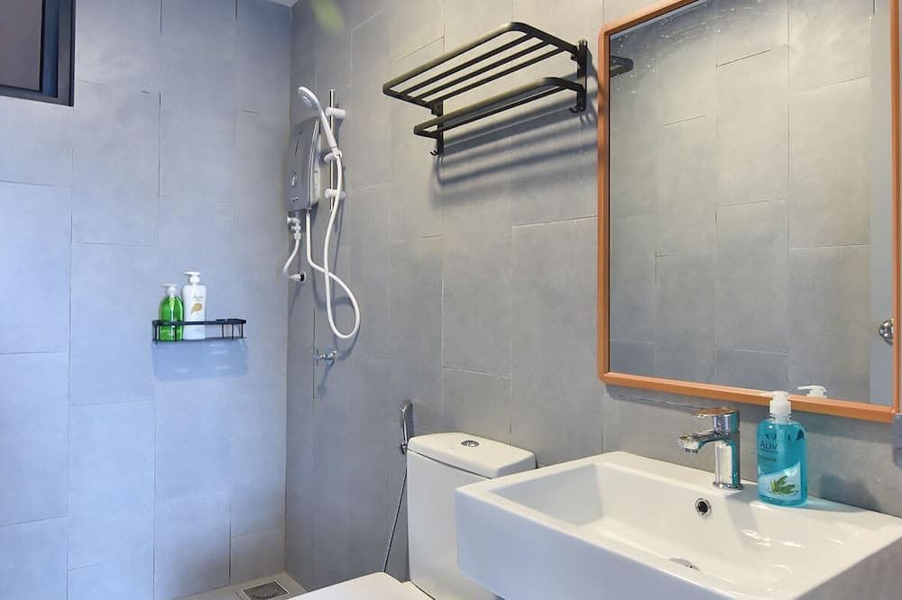 Photo of Bathroom in Taman Pertama