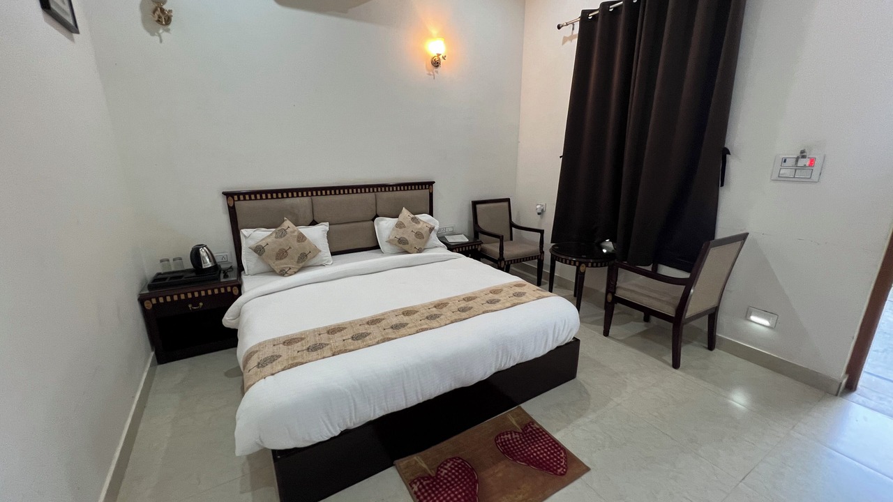 Photo of Bedroom in Sariska