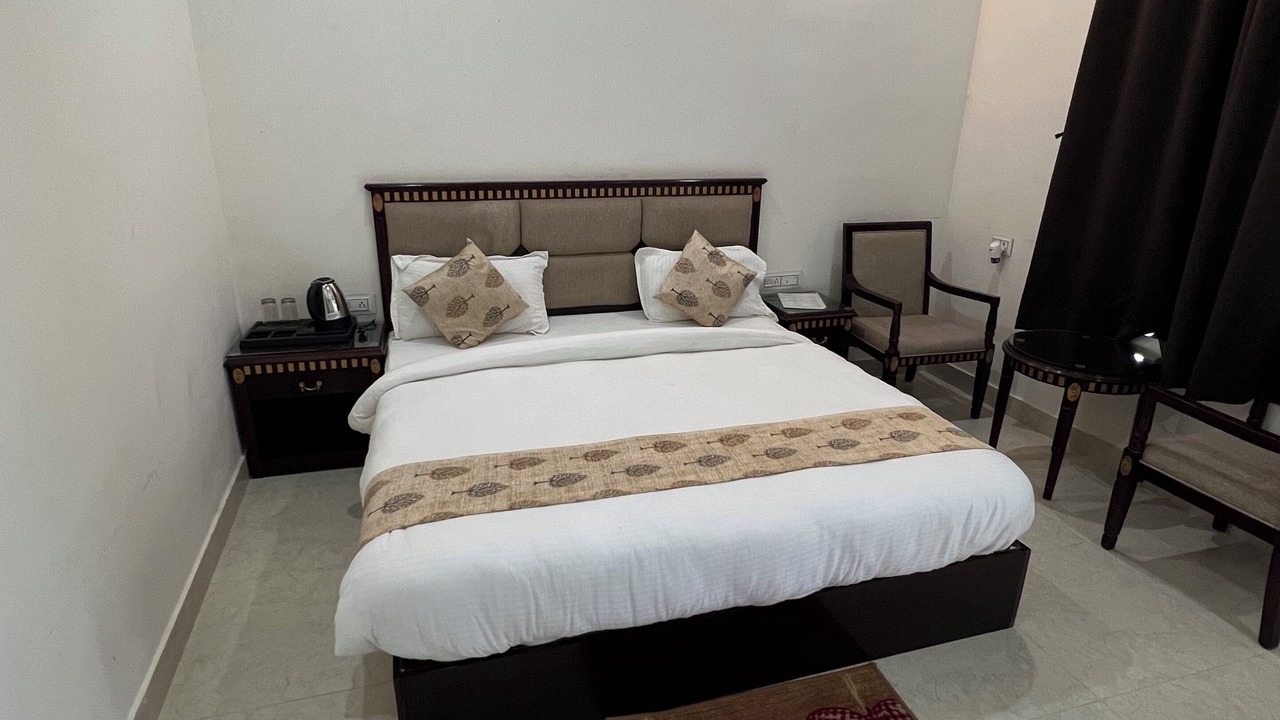 Photo of Bedroom in Sariska