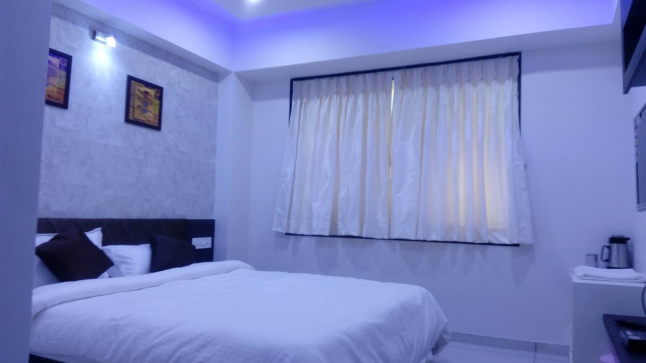 Photo of Bedroom in Gandhinagar