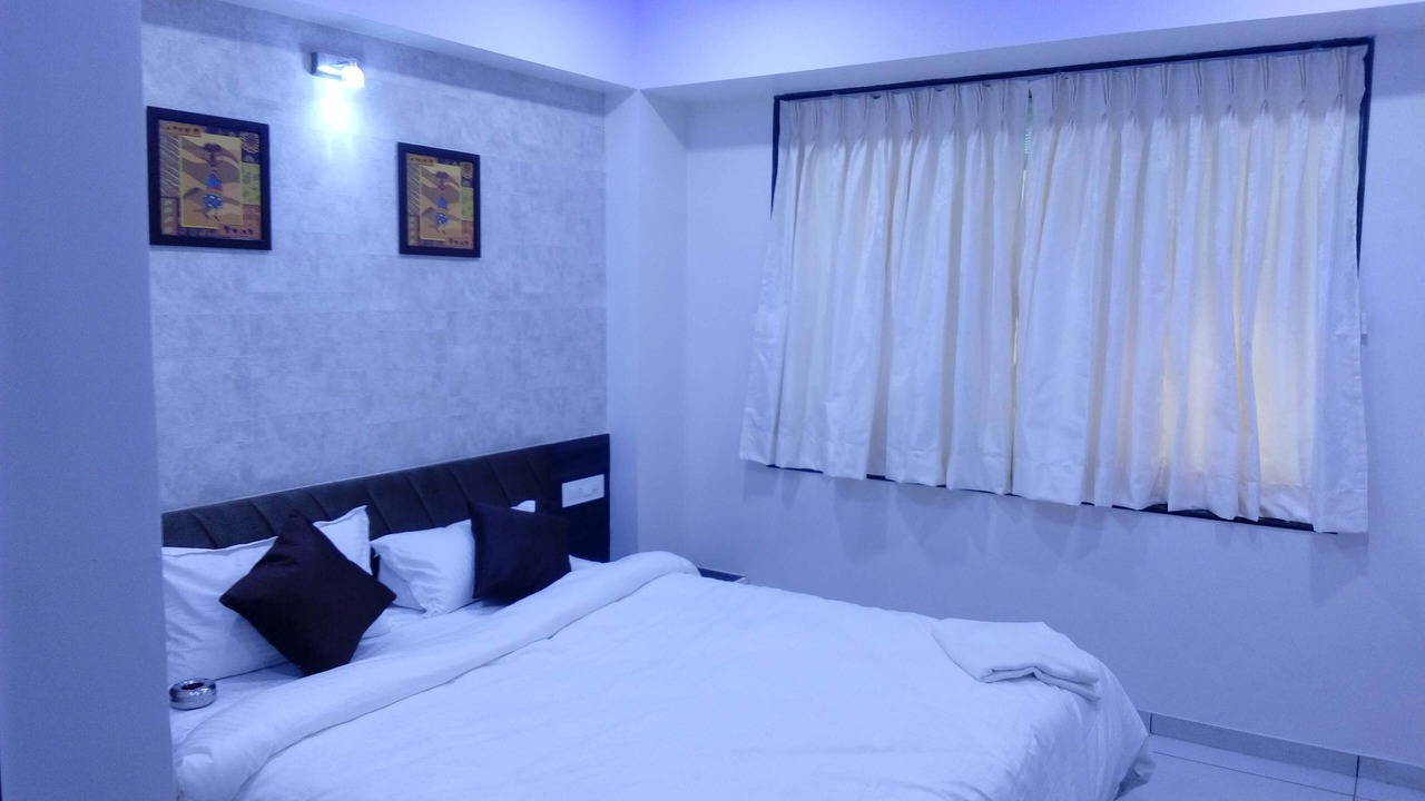Photo of Bedroom in Gandhinagar
