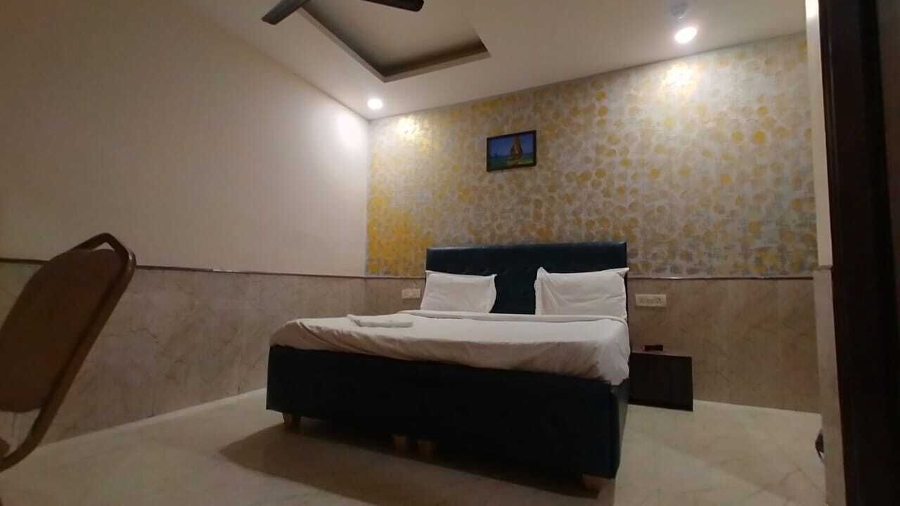 Photo of Bedroom in Noida