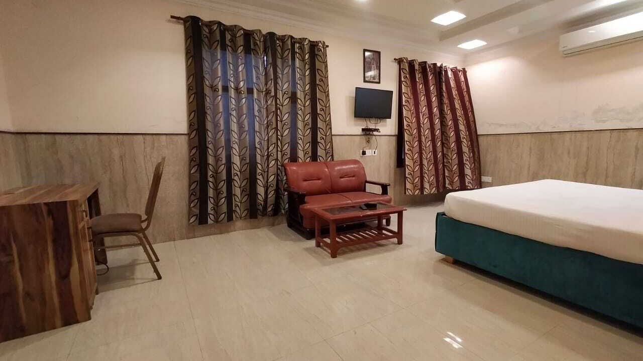 Photo of Bedroom in Noida