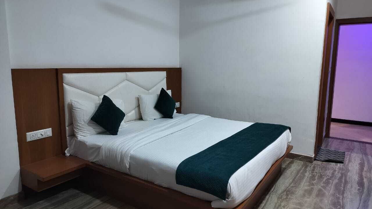 Photo of Bedroom in Vallabhnagar
