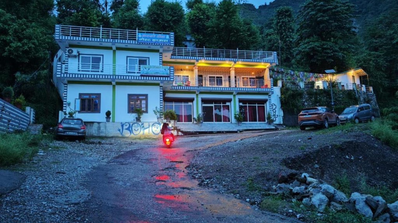 Photo of Outdoor in Sirala