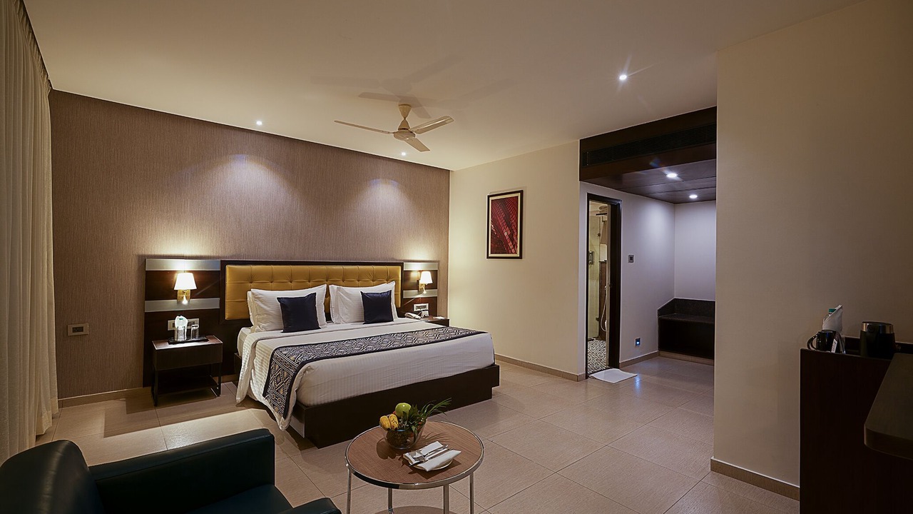 Photo of Bedroom in Alambagh