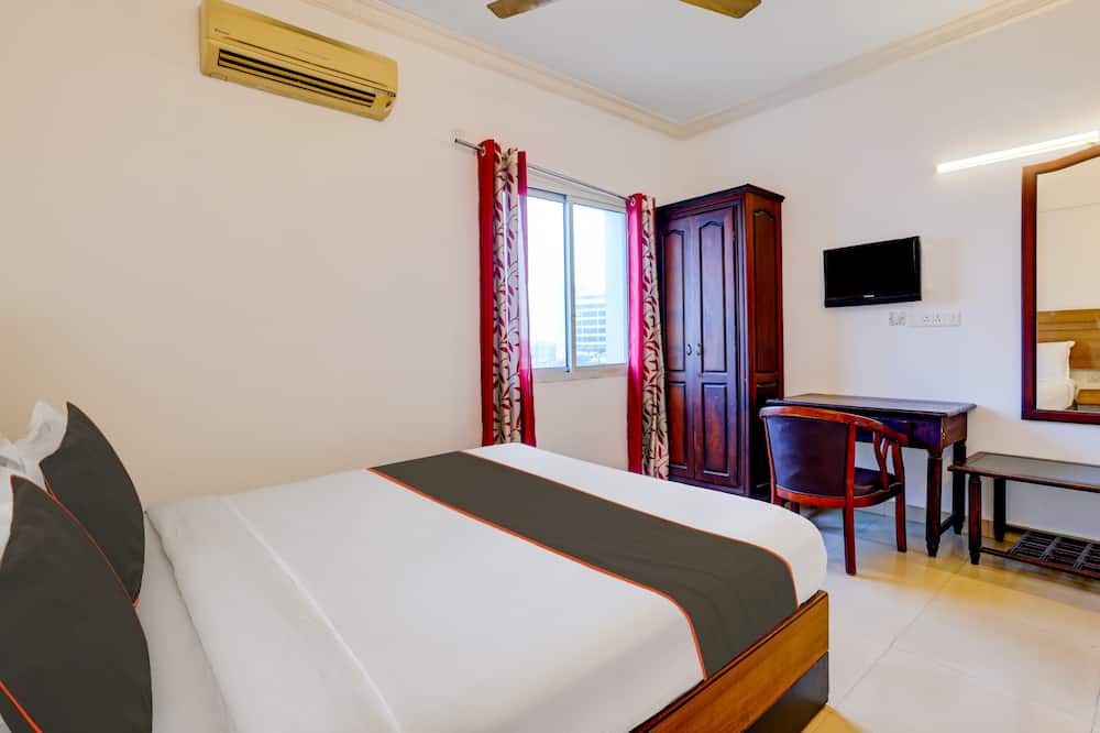 Photo of Bedroom in Thampanoor